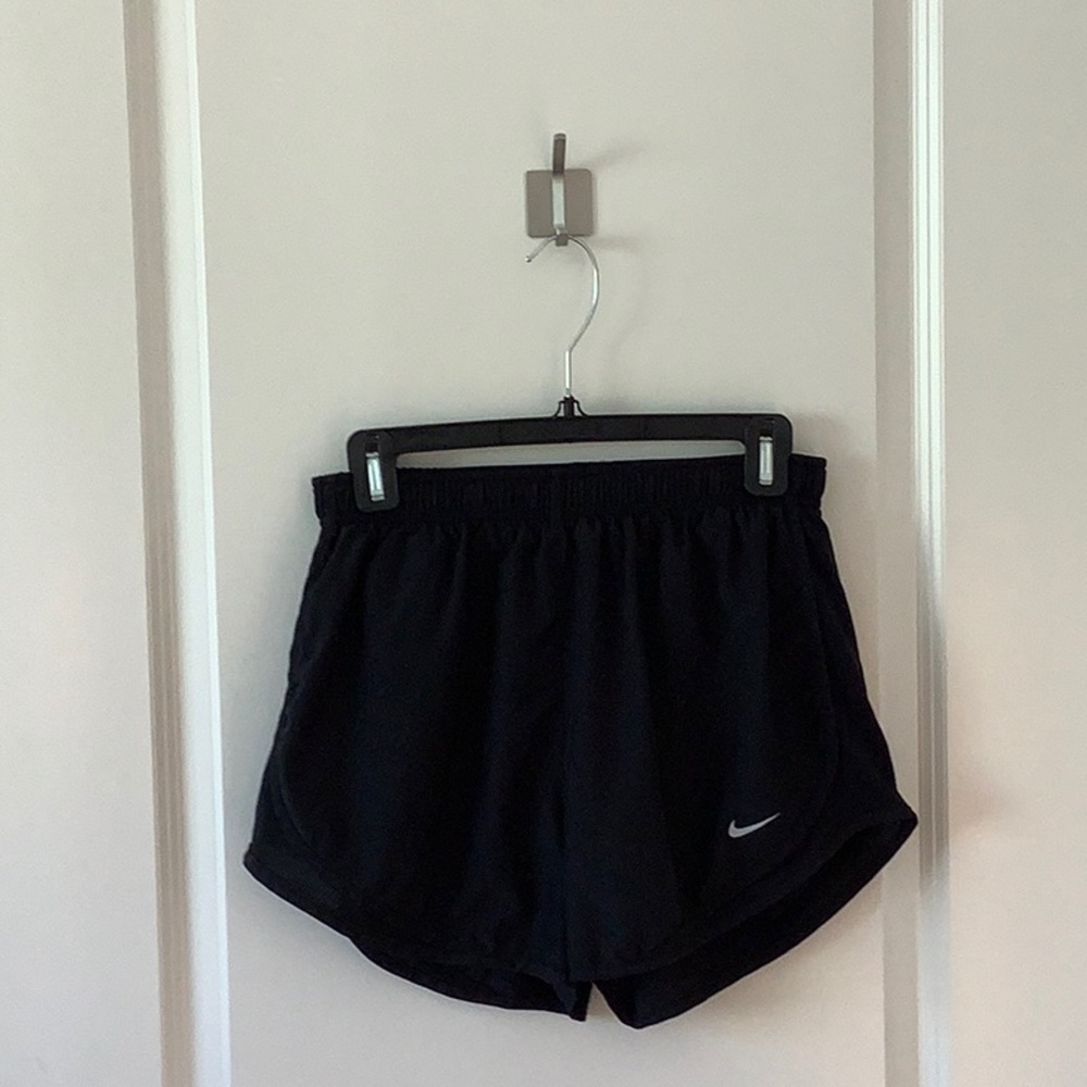Nike Women’s Tempo Running Shorts, Black, Size M